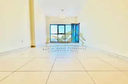 Apartment - 2 Bedrooms - 3 Bathrooms for rent in Jumeirah Garden City - Al Satwa - Dubai