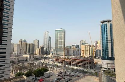 Apartment - 1 Bedroom - 2 Bathrooms for rent in Beach Tower 2 - Al Khan Lagoon - Al Khan - Sharjah
