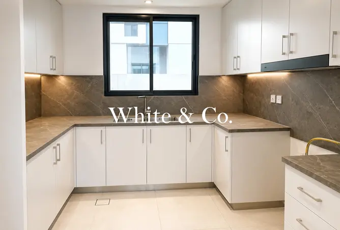 145990027 - Property Image 3