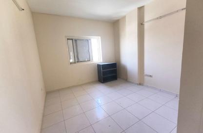 Apartment - 1 Bedroom - 1 Bathroom for rent in Muwailih Building - Muwaileh - Sharjah