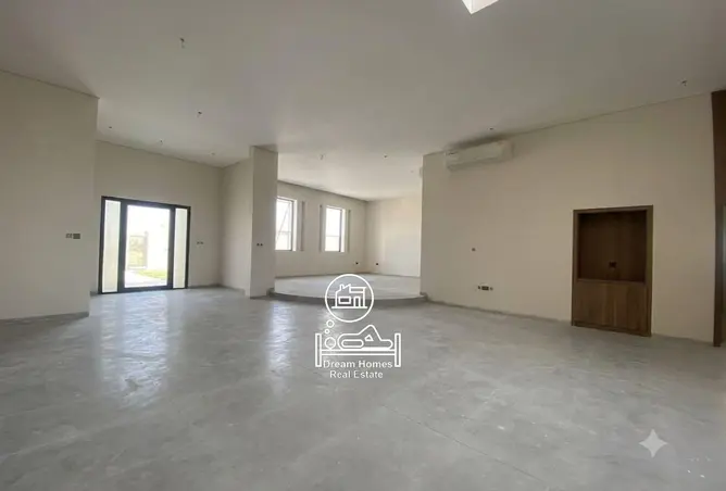 161883940 - Property Image 2