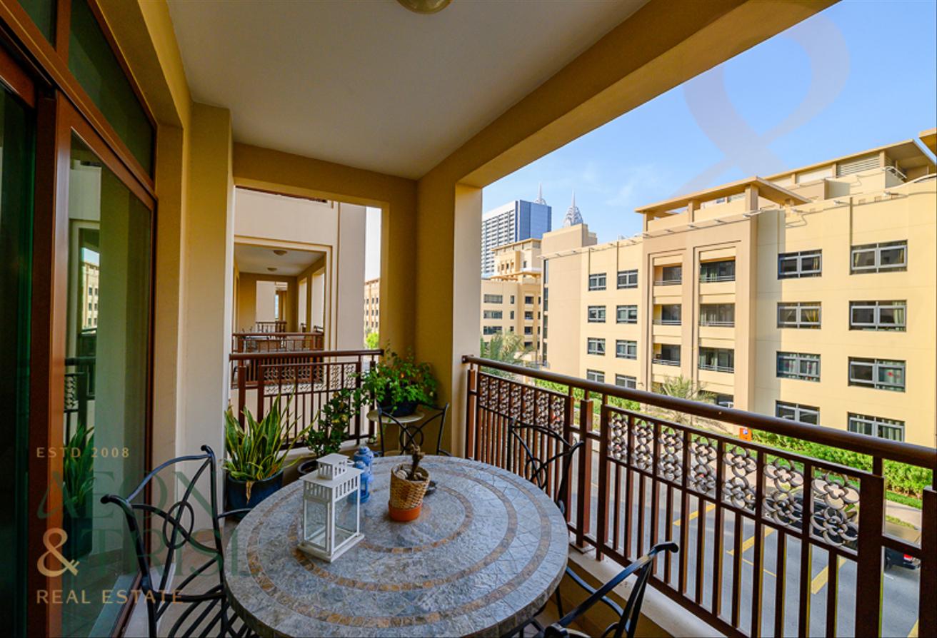 Spacious l Community Living l Prime Location photo 9