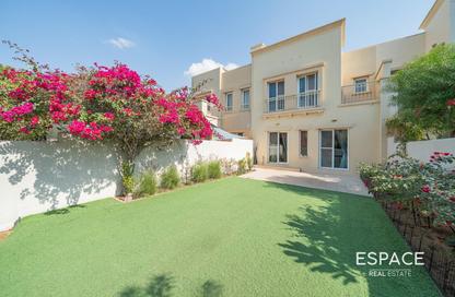 Villa - 2 Bedrooms - 3 Bathrooms for rent in Springs 15 - The Springs - Dubai