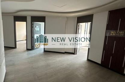 Full Floor - Studio - 2 Bathrooms for rent in Crystal Plaza - Al Majaz 1 - Al Majaz - Sharjah Full Floor - Studio - 2 Bathrooms for rent in Crystal Plaza - Al Majaz 1 - Al Majaz - Sharjah