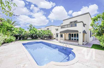 Villa - 4 Bedrooms - 4 Bathrooms for rent in Regional Large - Regional - Jumeirah Park - Dubai