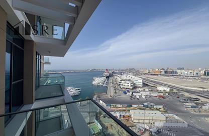 Apartment - 2 Bedrooms - 3 Bathrooms for rent in Seagate Building 1 - Seagate - Mina Rashid - Dubai