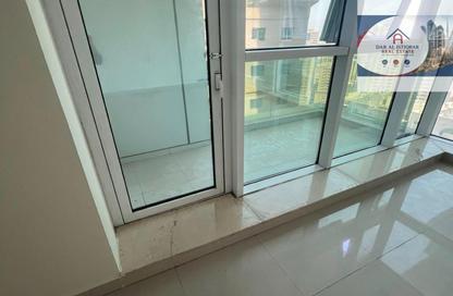 Apartment - 2 Bedrooms - 2 Bathrooms for rent in Crystal Plaza - Al Majaz 1 - Al Majaz - Sharjah