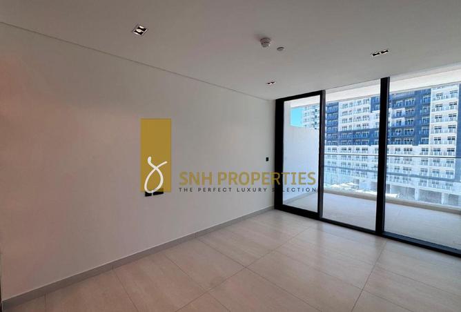 121105153 - Property Image 2