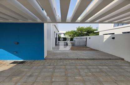 Townhouse - 6 - 6 for rent in Santorini - Damac Lagoons - Dubai