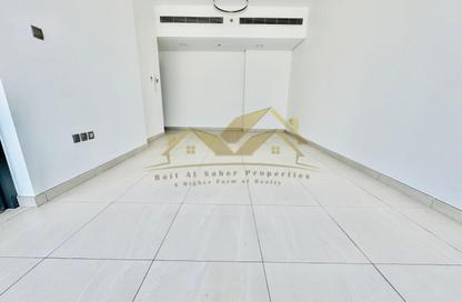 Apartment - 2 Bedrooms - 3 Bathrooms for rent in Jumeirah Garden City - Al Satwa - Dubai