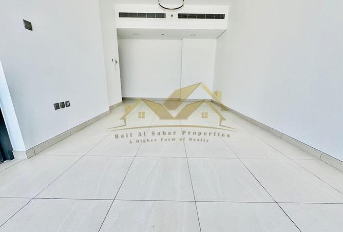 104261713 - Property Image 3