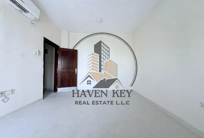 157376101 - Property Image 2