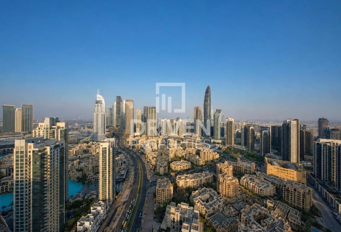 Well Priced | Burj Khalifa View | Study Room photo 17