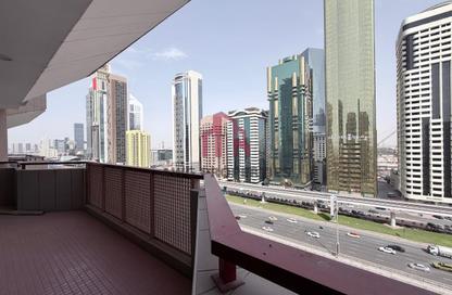 Apartment - 3 Bedrooms - 4 Bathrooms for rent in Skyline Residence - Sheikh Zayed Road - Dubai