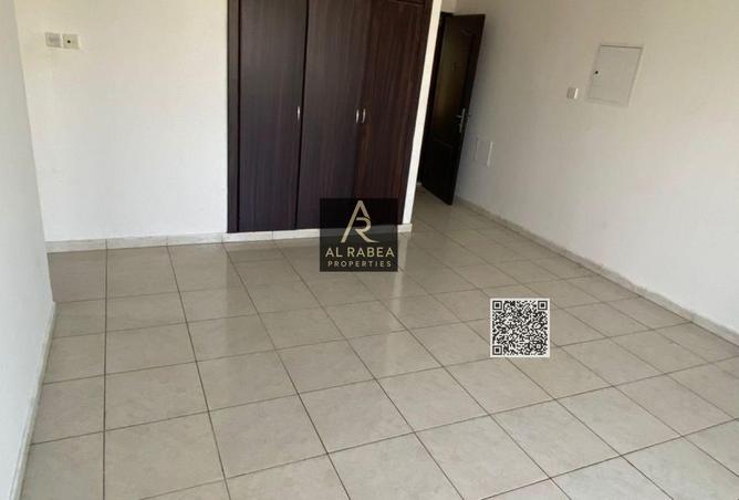 96537001 - Property Image 2
