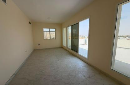 Apartment - 3 Bedrooms - 3 Bathrooms for rent in Al Jurf Industrial 3 - Al Jurf Industrial - Ajman
