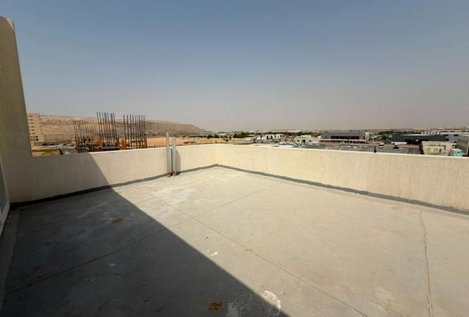 128828585 - Property Image 3