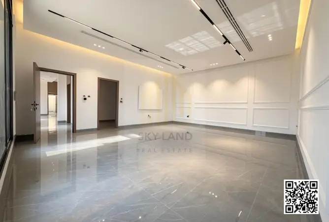 155588387 - Property Image 2