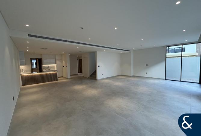 80678140 - Property Image 3