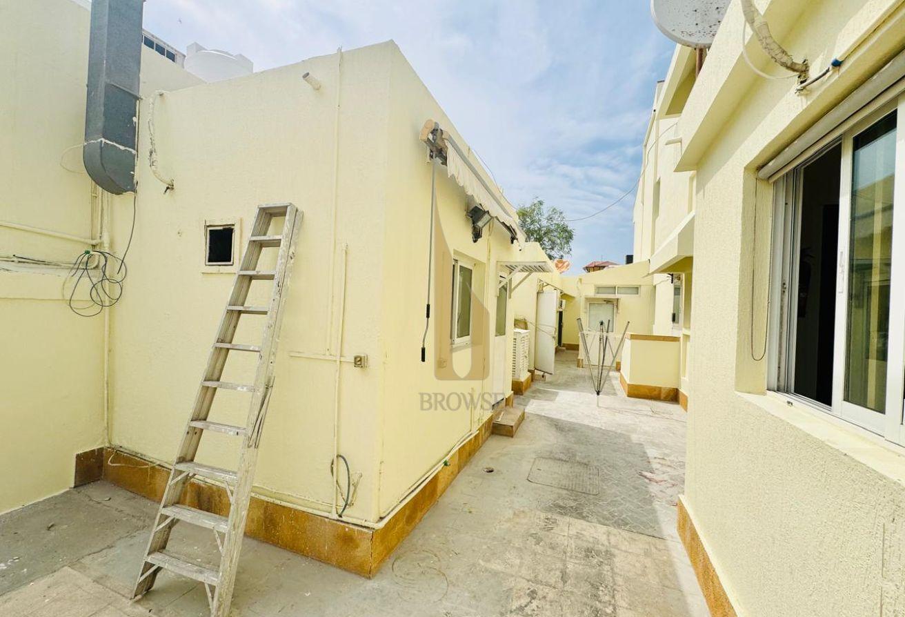 Study+4BR Ensuite | 2 Driver + 2 Maids Room photo 6