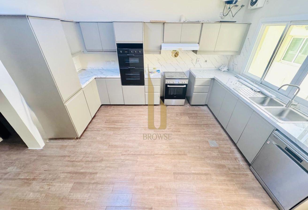 Study+4BR Ensuite | 2 Driver + 2 Maids Room photo 17