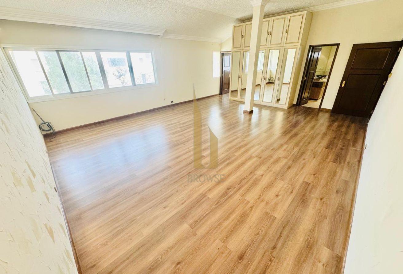Study+4BR Ensuite | 2 Driver + 2 Maids Room photo 11