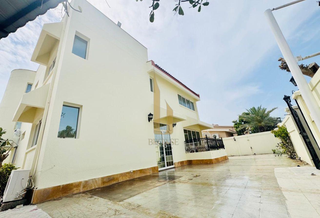 Study+4BR Ensuite | 2 Driver + 2 Maids Room photo 4