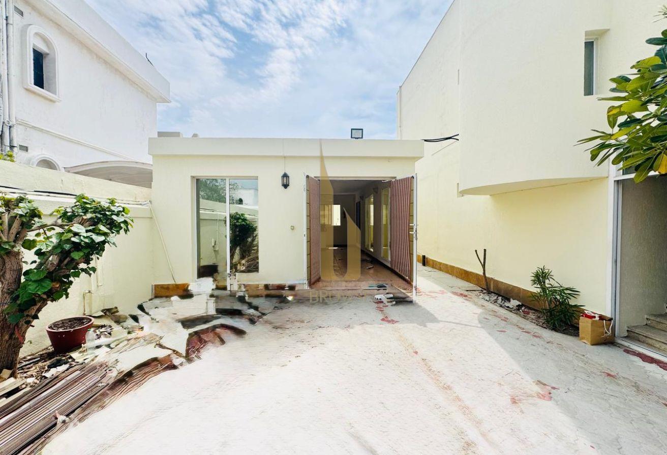 Study+4BR Ensuite | 2 Driver + 2 Maids Room photo 5