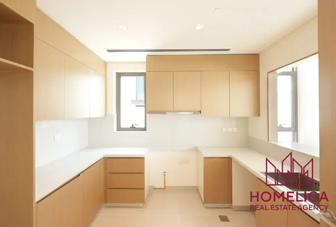 155092920 - Property Image 2