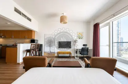 Apartment - 1 Bathroom for rent in Cricket Tower - Dubai Sports City - Dubai