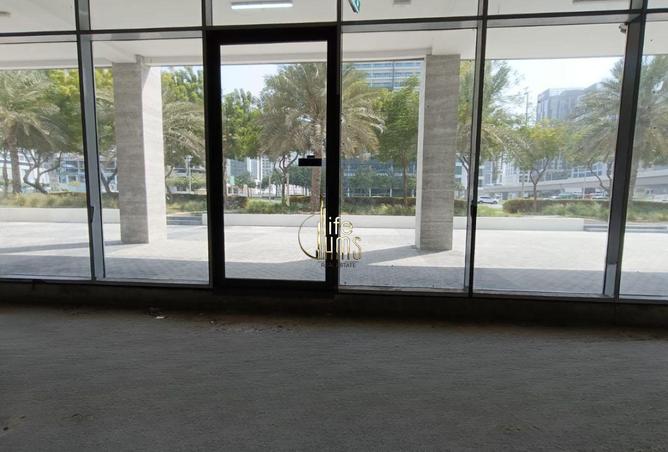 128828676 - Property Image 2