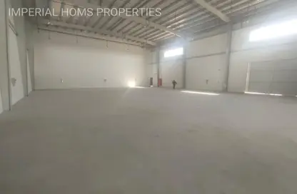 Warehouse - Studio - 1 Bathroom for rent in Umm Al Thuoob - Umm Al Quwain