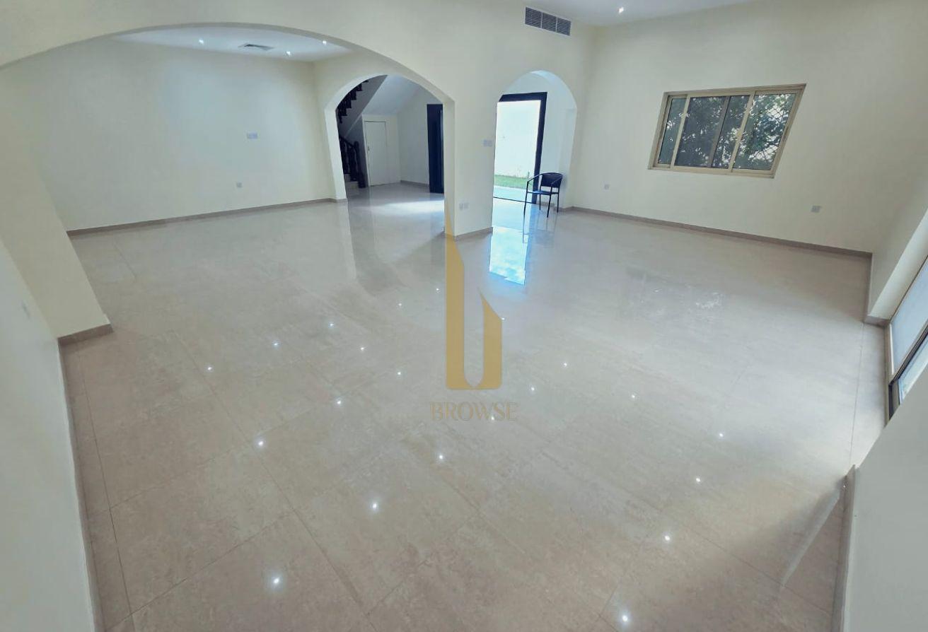 RENOVATED KITCHEN+BATHROOMS | Private Pool+Garden photo 9