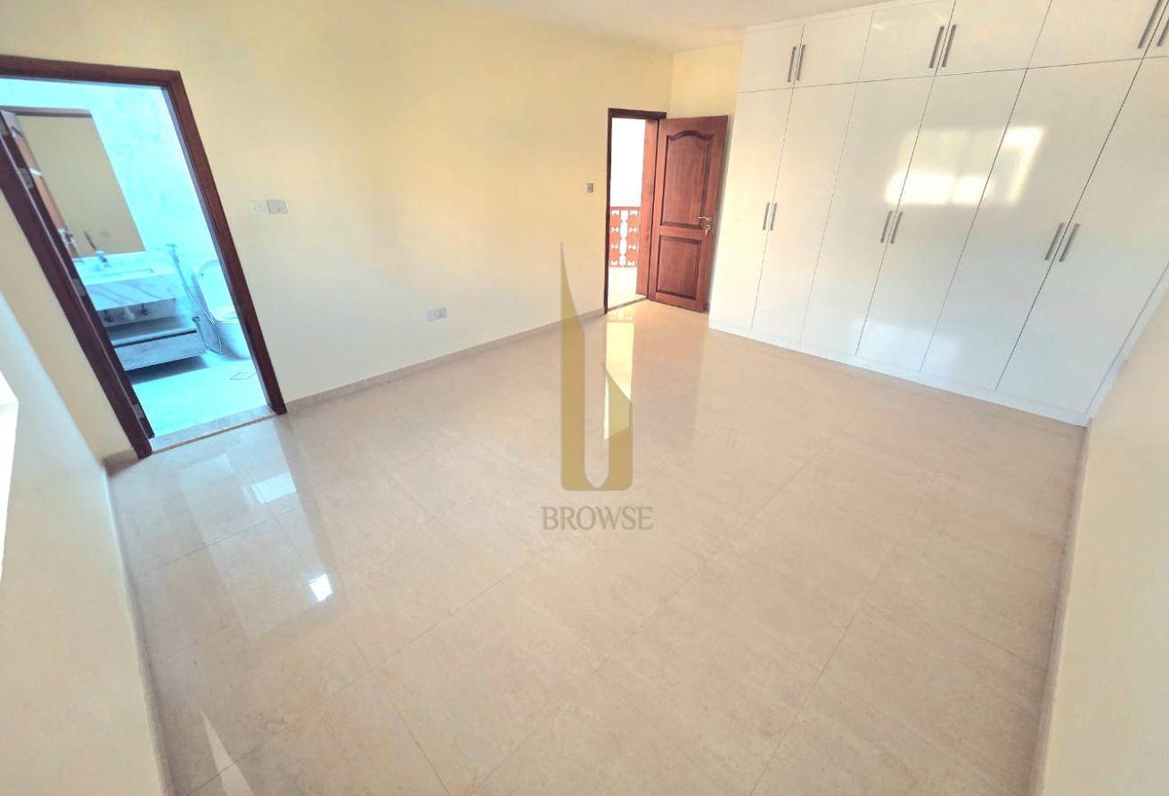 RENOVATED KITCHEN+BATHROOMS | Private Pool+Garden photo 11