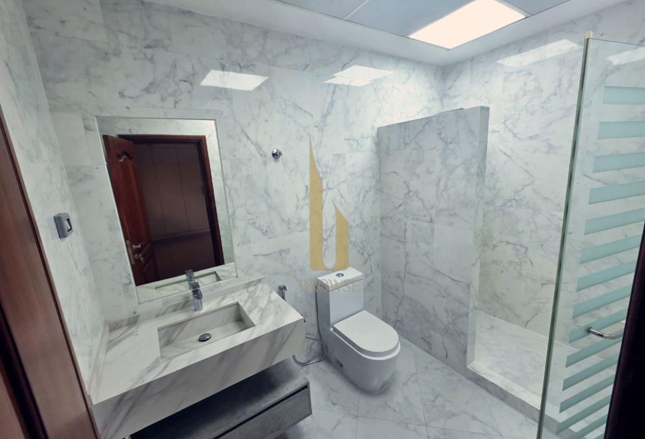RENOVATED KITCHEN+BATHROOMS | Private Pool+Garden photo 19
