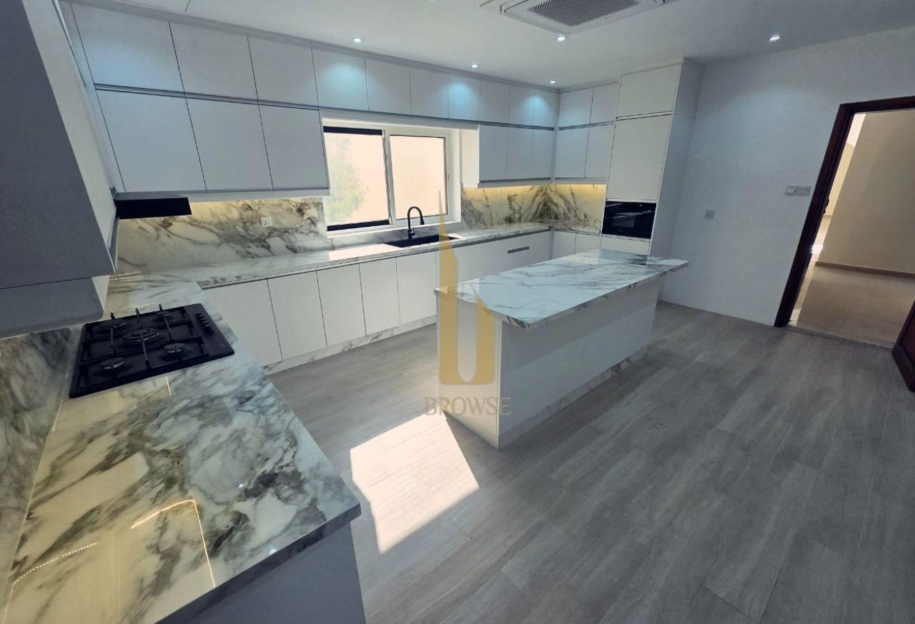 RENOVATED KITCHEN+BATHROOMS | Private Pool+Garden photo 14