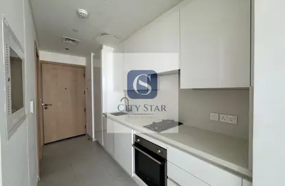 Apartment - Studio - 1 Bathroom for rent in Marquise Square Tower - Business Bay - Dubai