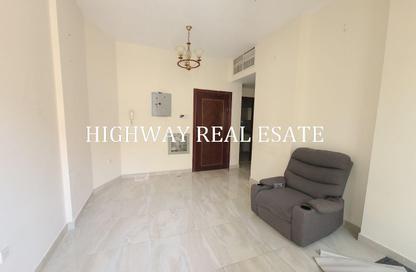 Apartment - 1 - 2 for rent in Muweileh Community - Muwaileh Commercial - Sharjah Apartment - 1 - 2 for rent in Muweileh Community - Muwaileh Commercial - Sharjah