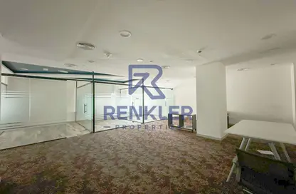 Office Space - Studio - 1 Bathroom for rent in Iris Bay - Business Bay - Dubai