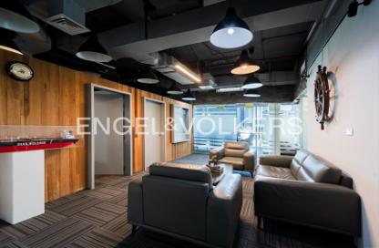 Office Space - Studio - 1 for rent in Bay Square Building 7 - Bay Square - Business Bay - Dubai