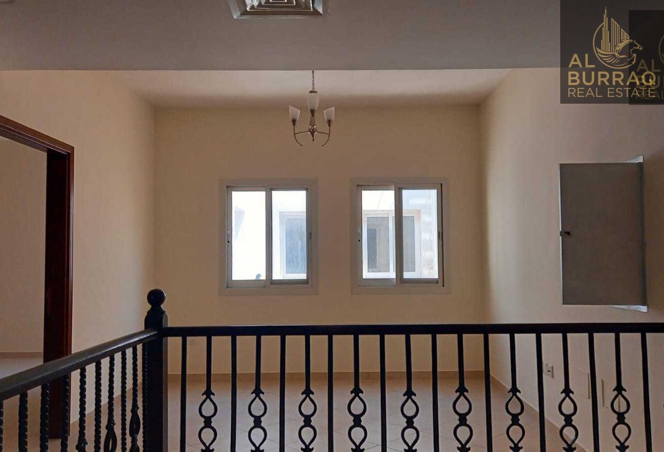 Spacious Corner Villa | Private & Prime Location photo 3