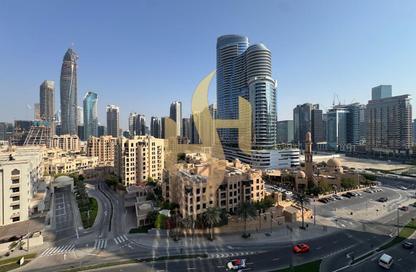 Apartment - 1 - 2 for rent in Vida Residence Downtown - Downtown Dubai - Dubai