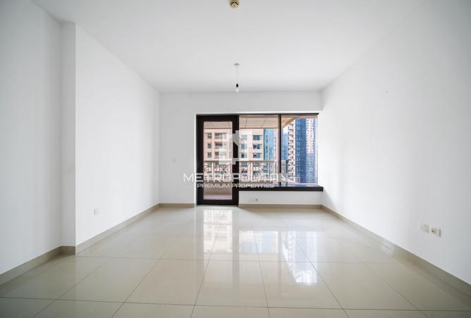 2-bed apartment in 29 Burj Boulevard Tower 2 · Vacant · Burj Khalifa view — photo 3