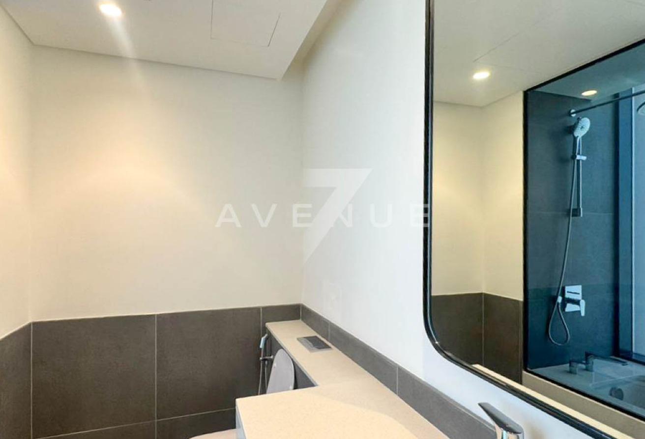 Landscaped and Spacious | Close to Pool | Vacant photo 19