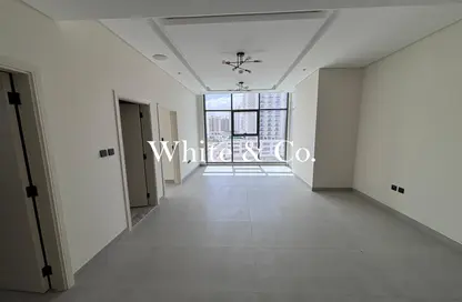 شقة - غرفة نوم - 2 حمامات للايجار في بي جي وان - الفرجان - دبي شقة - غرفة نوم - 2 حمامات للايجار في بي جي وان - الفرجان - دبي