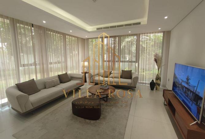 113737004 - Property Main Image
