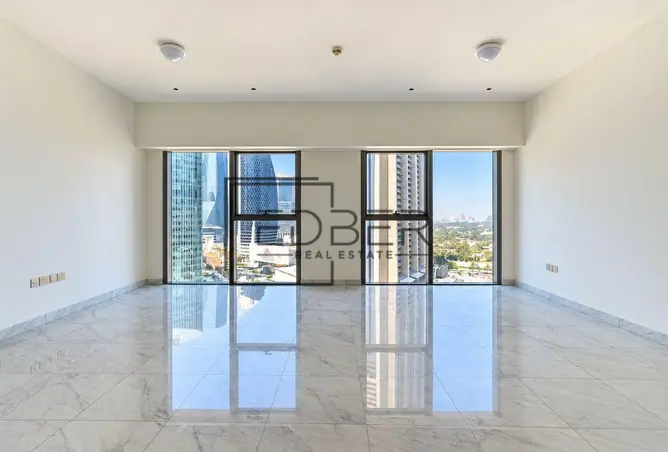 165580101 - Property Image 2