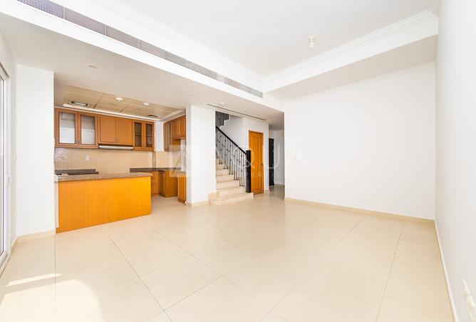 144602688 - Property Image 2