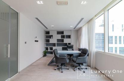 Office Space - Studio for rent in Bay Square Building 8 - Bay Square - Business Bay - Dubai