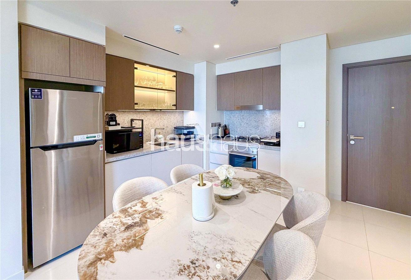 Luxury Furniture | Palm Views | Beach Access photo 4